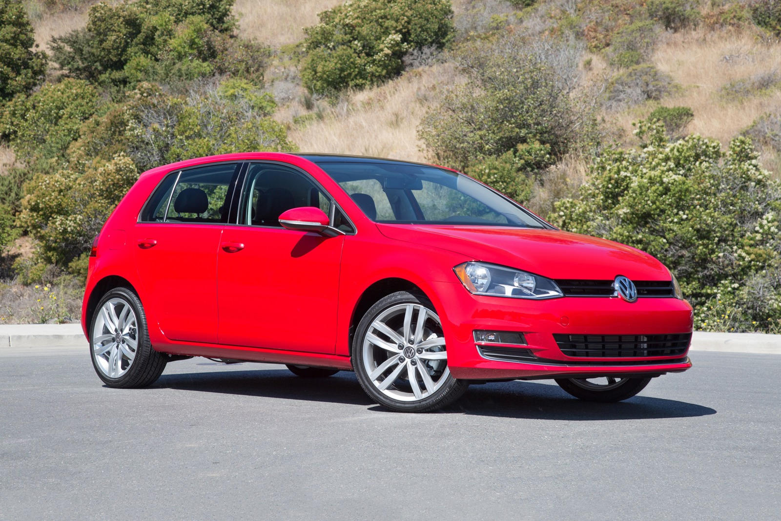 2017 Volkswagen Golf: Review, Trims, Specs, Price, New Interior Features,  Exterior Design, and Specifications | CarBuzz