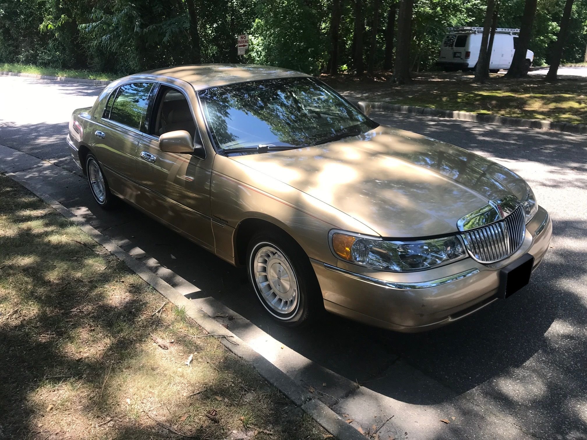 1998 Lincoln Town Car | GAA Classic Cars