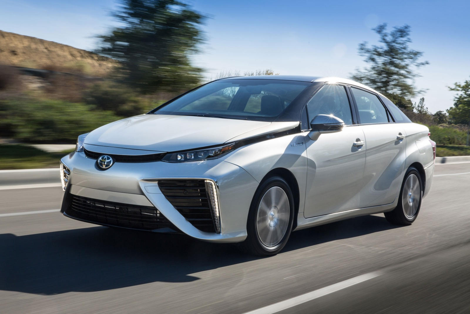 2019 Toyota Mirai Review, Pricing | Mirai Sedan Models | CarBuzz