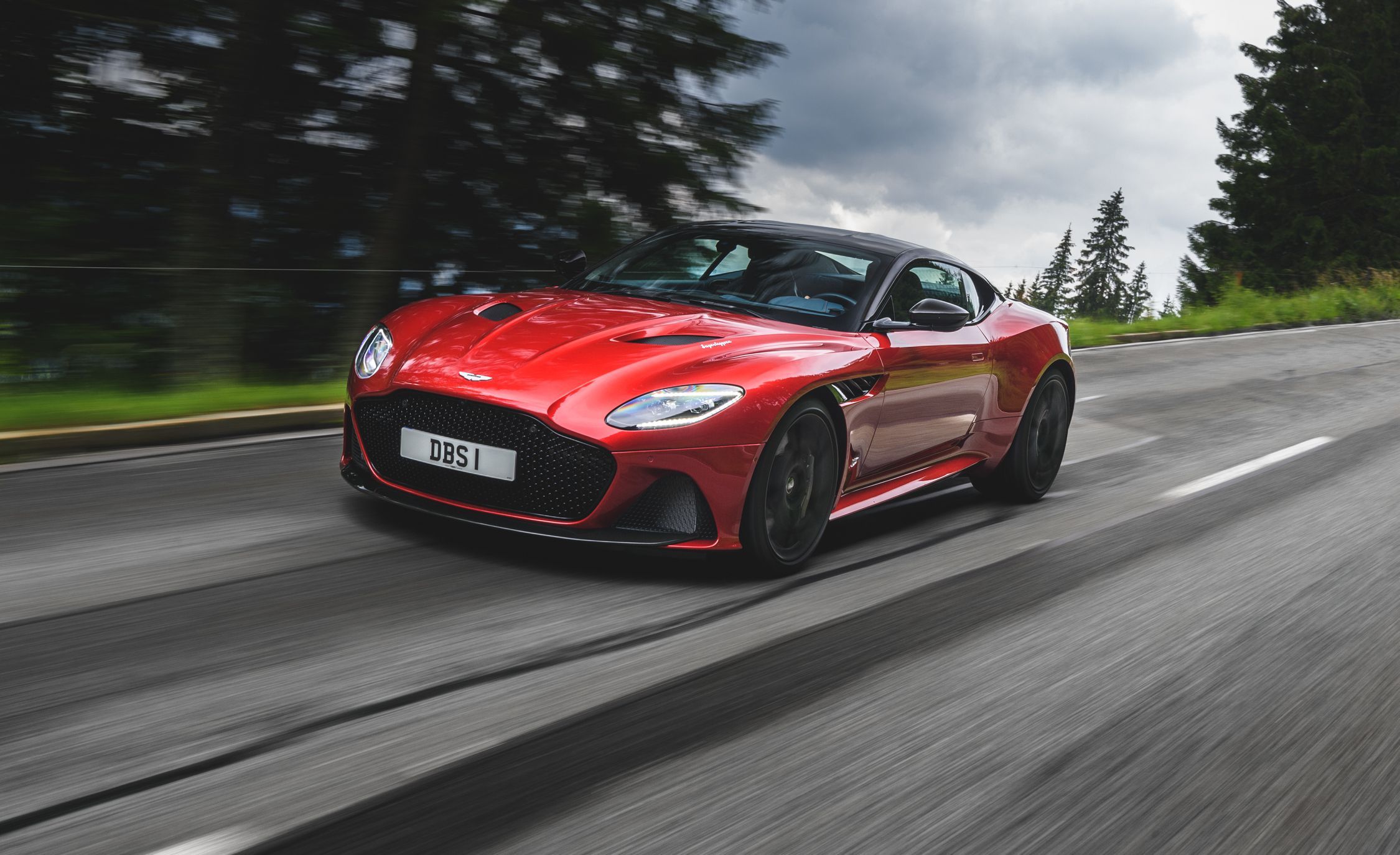 2019 Aston Martin DBS Superleggera Review, Pricing, and Specs