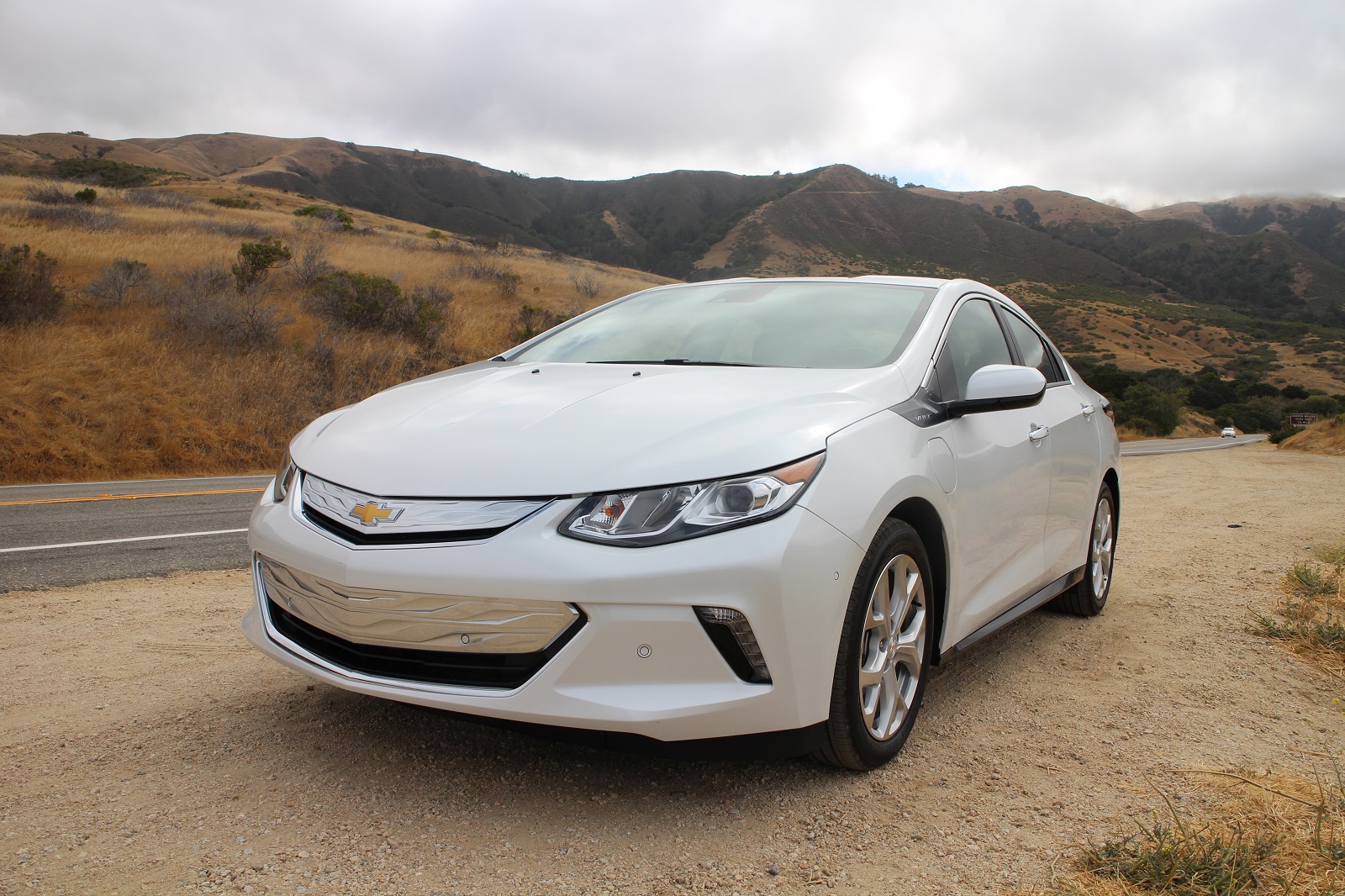 2016 Chevy Volt: Limited Markets Only, Nationwide Rollout In Spring For  2017 Volt
