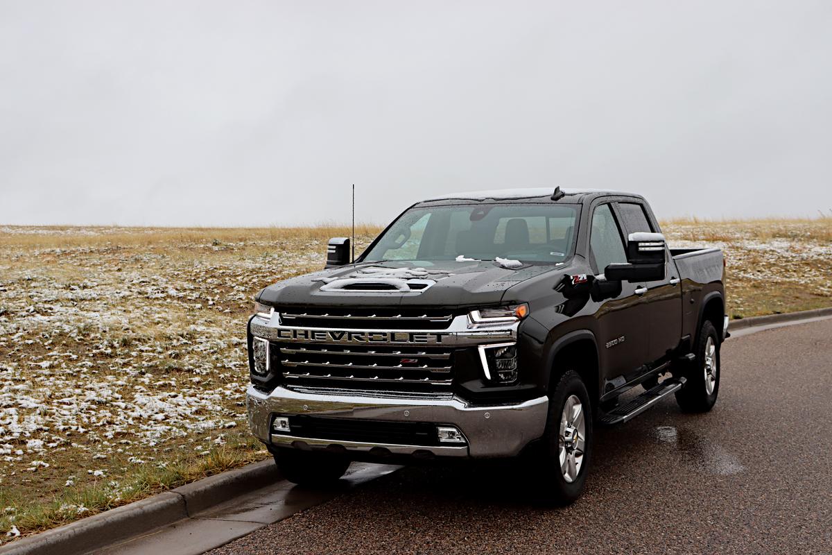 Review: 2022 Chevrolet Silverado 2500 in diesel is a best-of-both-worlds