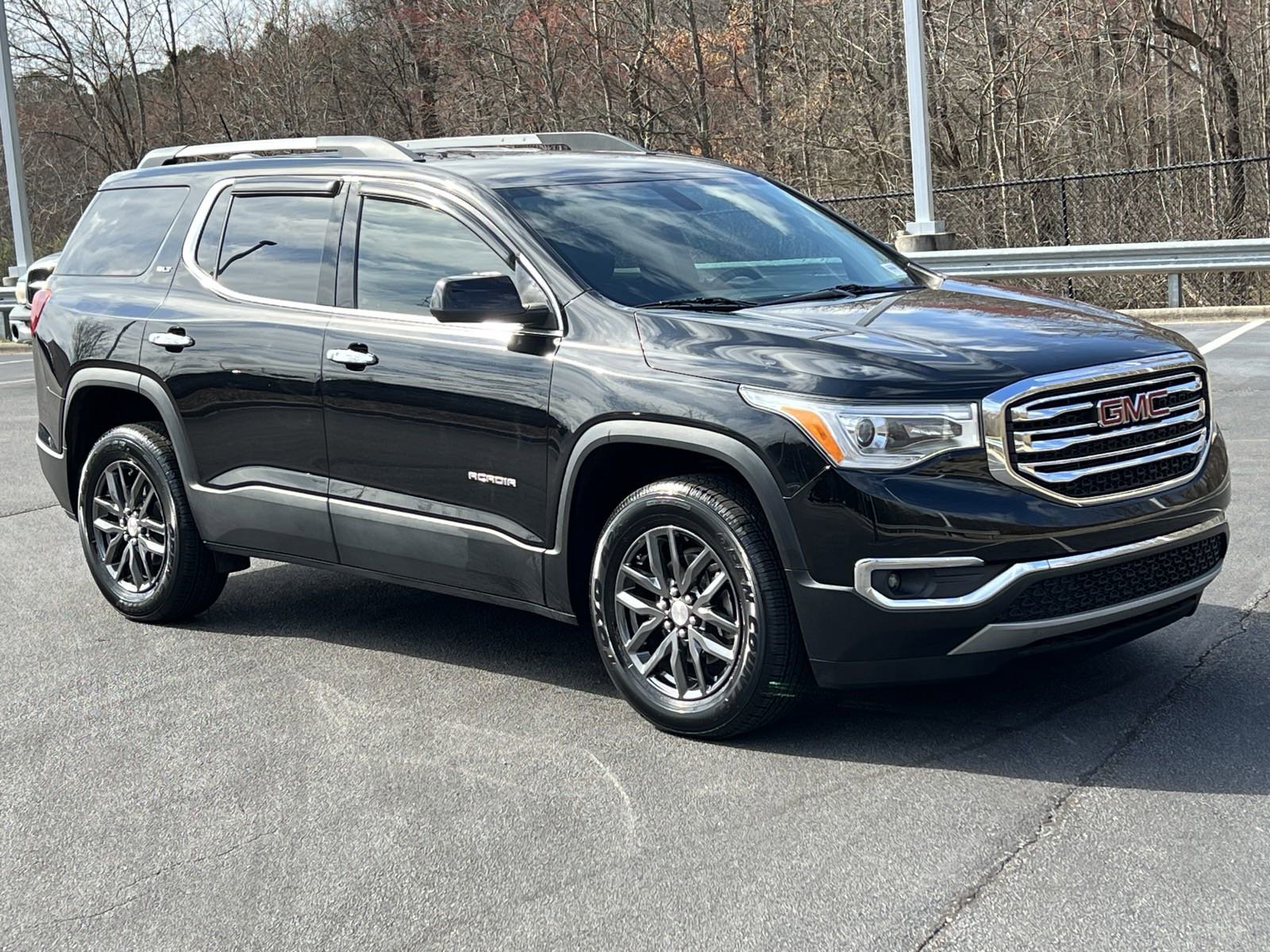 Pre-Owned 2019 GMC Acadia SLT SUV in Cary #Q50312A | Hendrick Dodge Cary