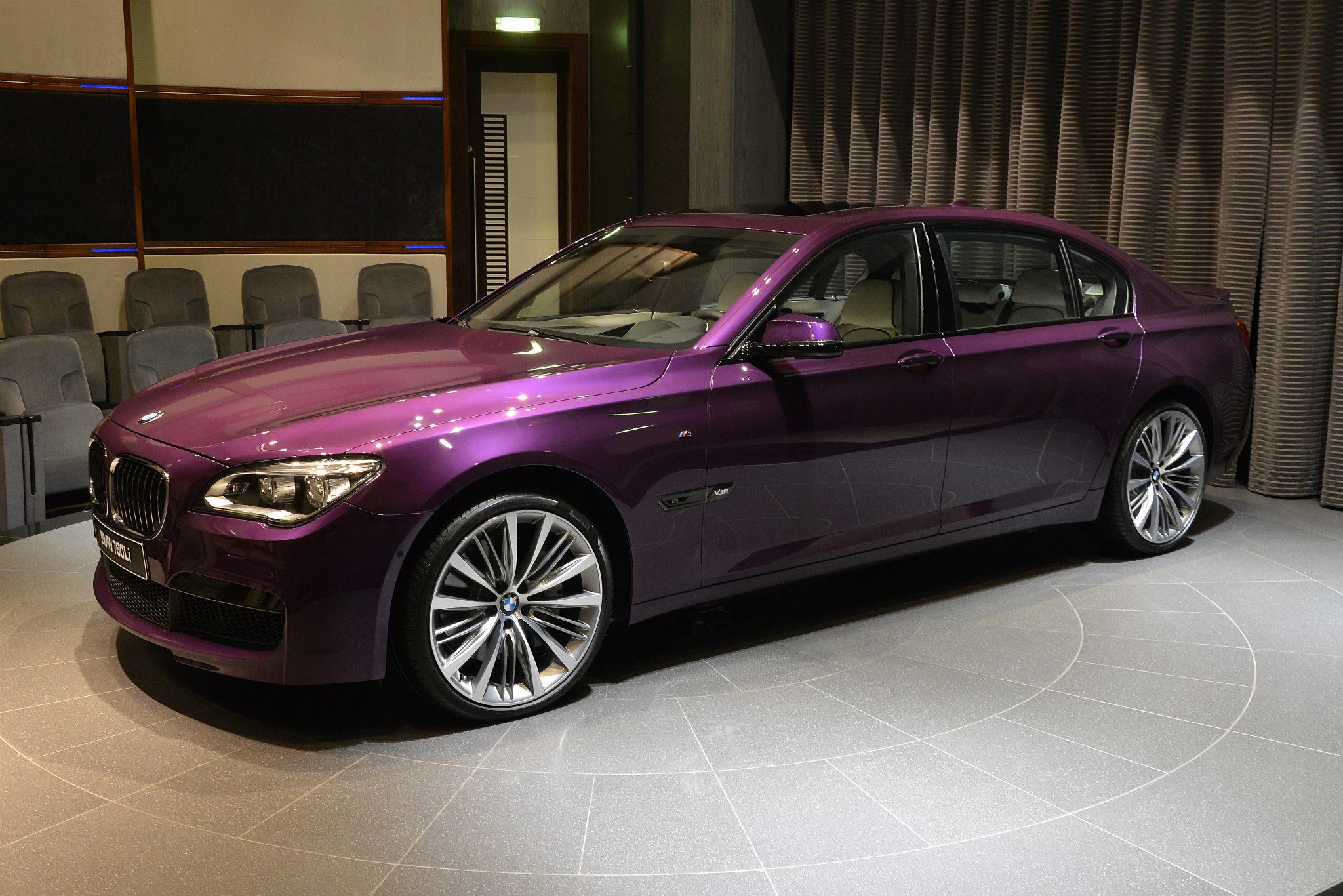 2015 BMW 760Li in Twilight Purple