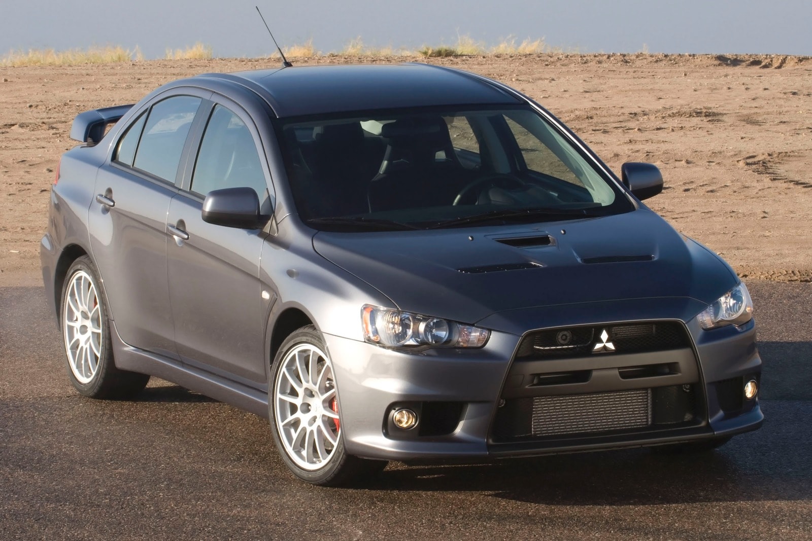 2014 Mitsubishi Lancer Evolution Review & Ratings | Edmunds