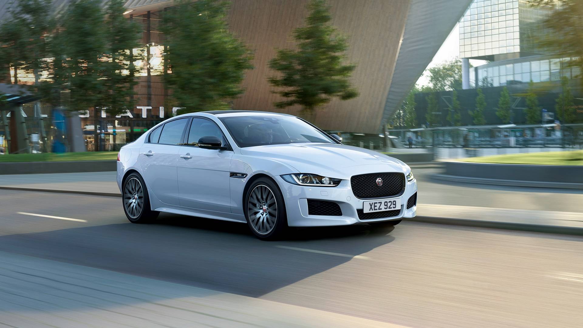 Jaguar XE Landmark Edition Is All About Visual Upgrades