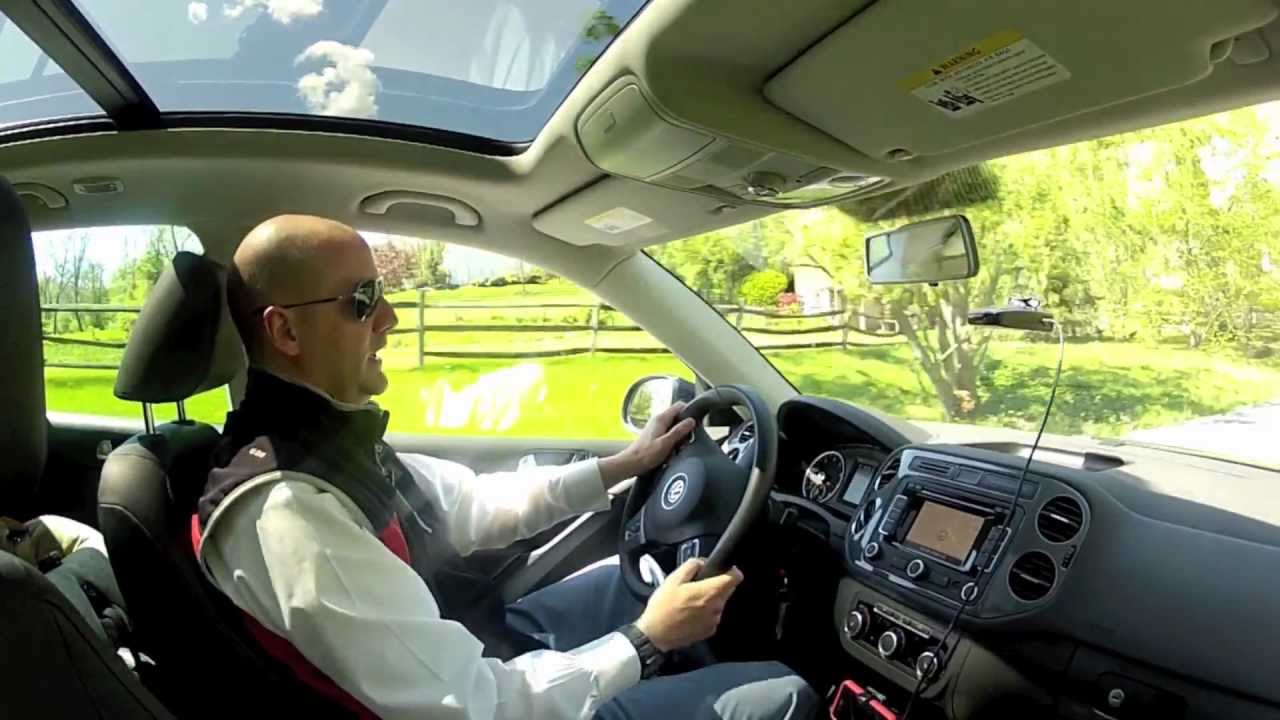 2012 Volkswagen Tiguan SE 2WD Sun and Nav Test Drive and Video Review -  YouTube