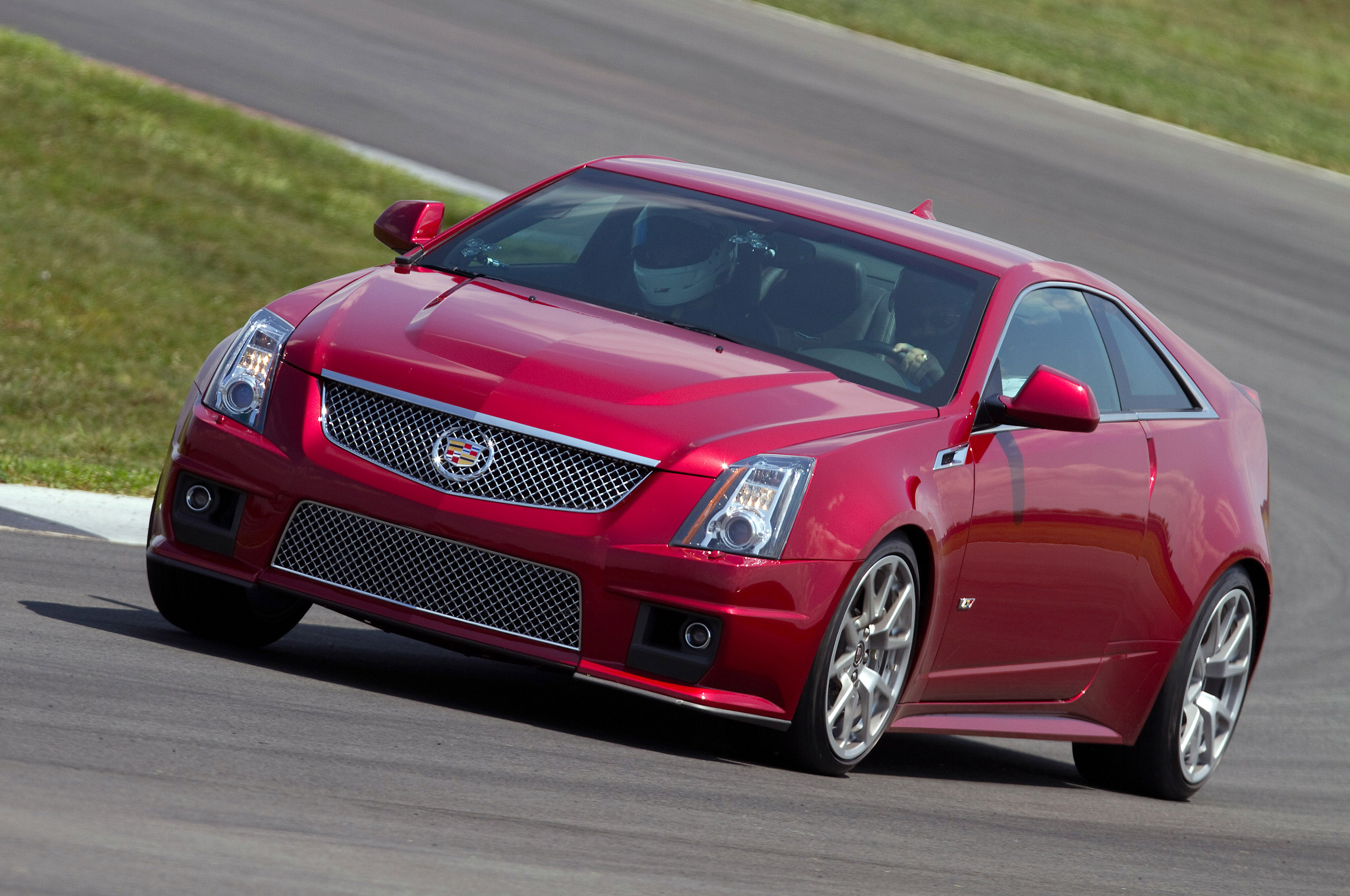 2010 Cadillac CTS-V Coupe - Rides Magazine