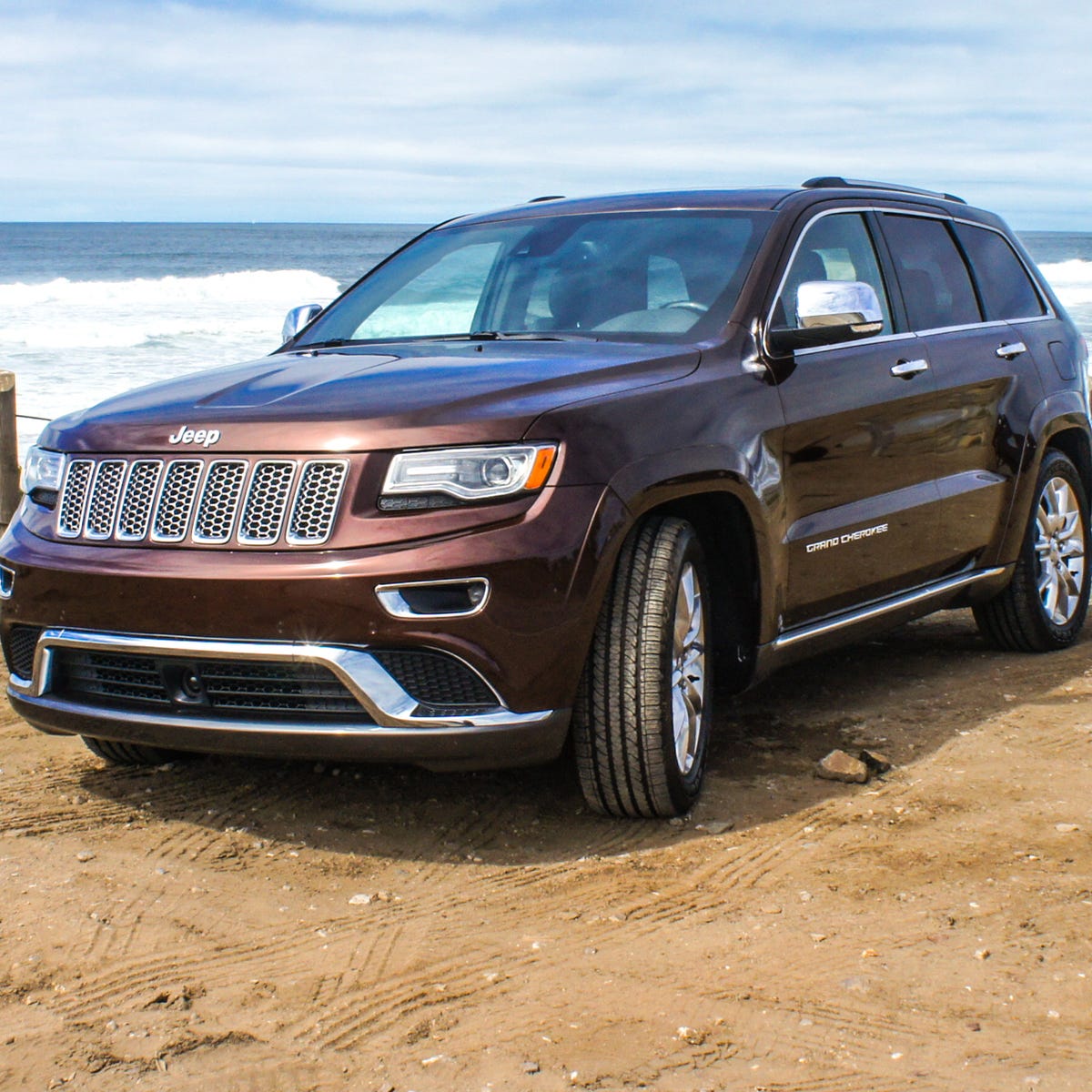 2014 Jeep Grand Cherokee EcoDiesel review: Diesel option improves the  ultracapable Jeep Grand Cherokee's fuel economy - CNET