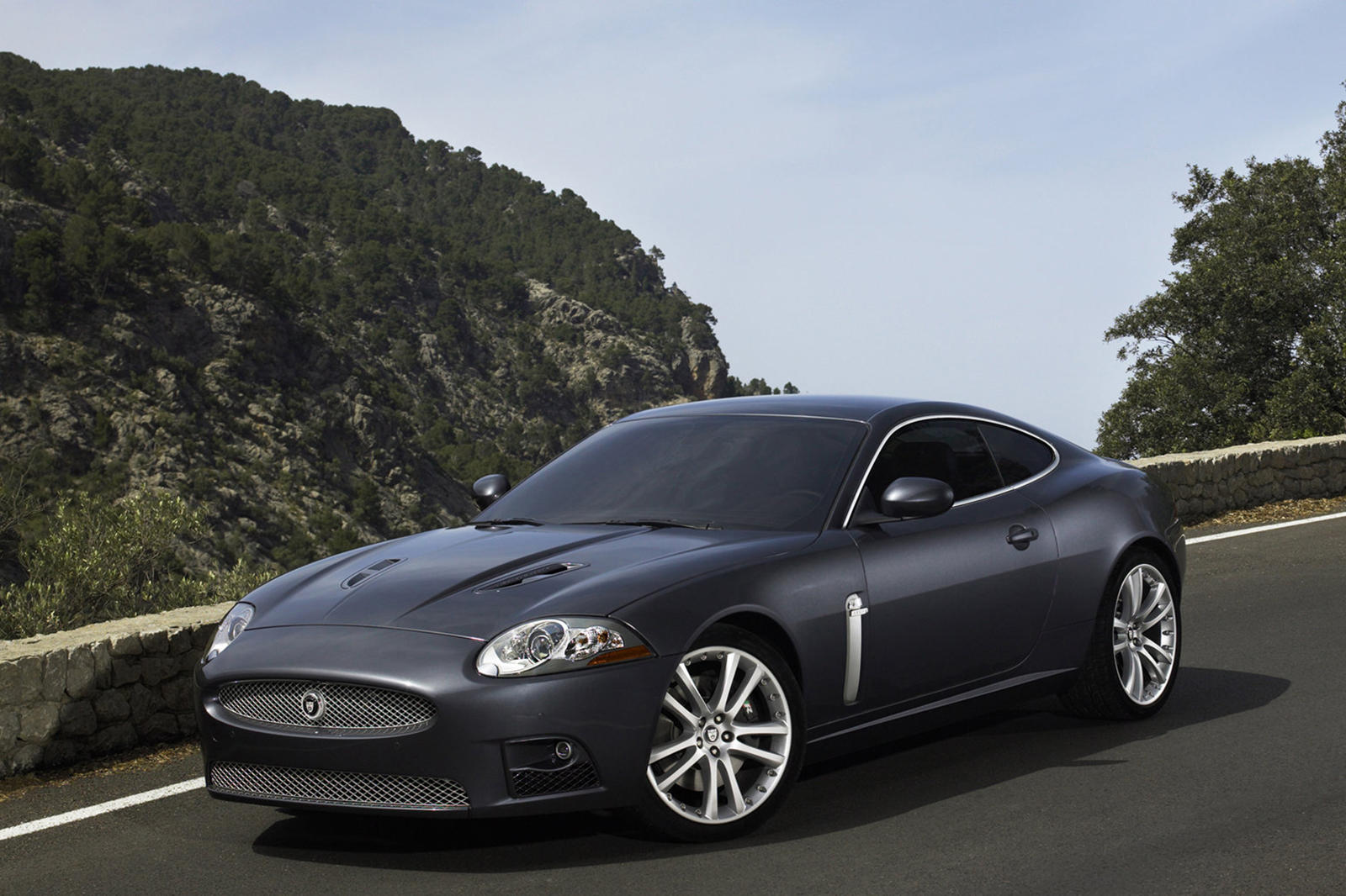 2008 Jaguar XKR Coupe: Review, Trims, Specs, Price, New Interior Features,  Exterior Design, and Specifications | CarBuzz