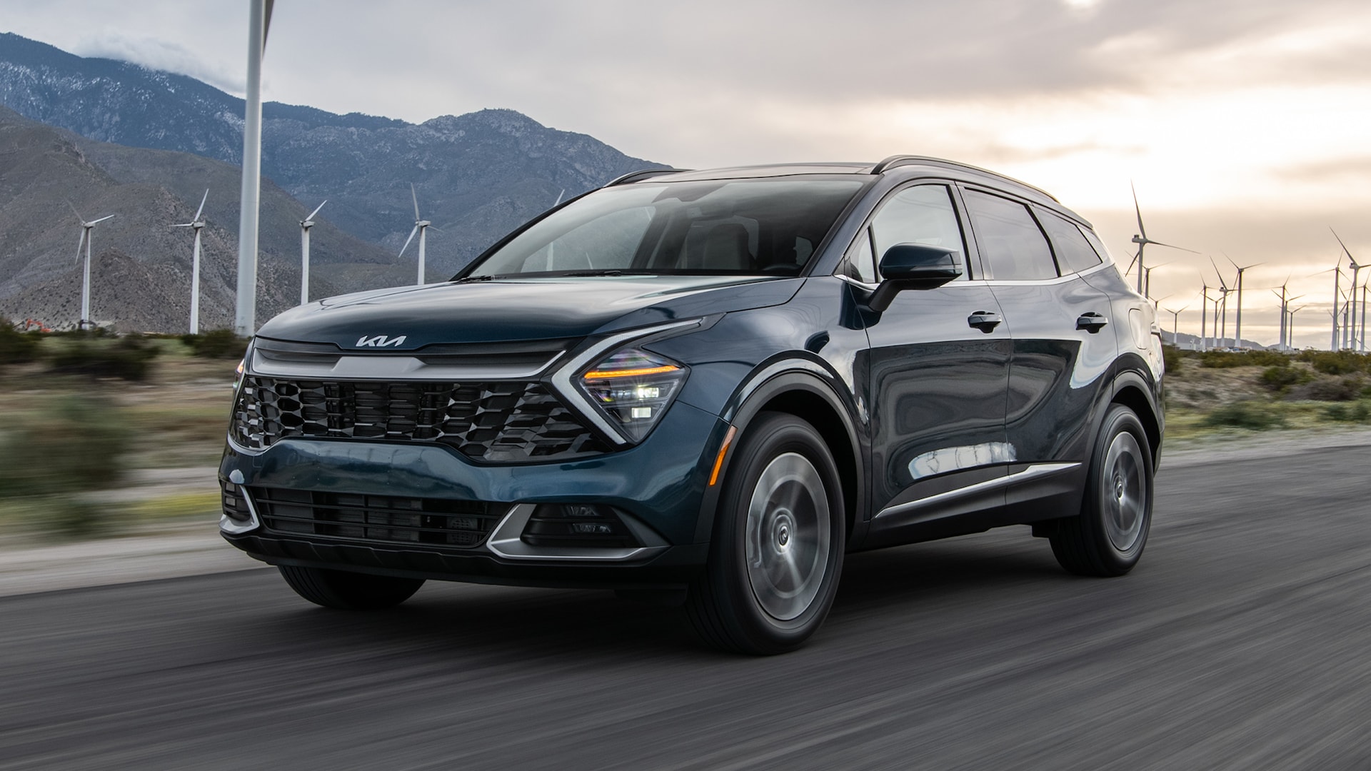 2023 Kia Sportage Hybrid First Drive: Ignore the Numbers and Just Drive It