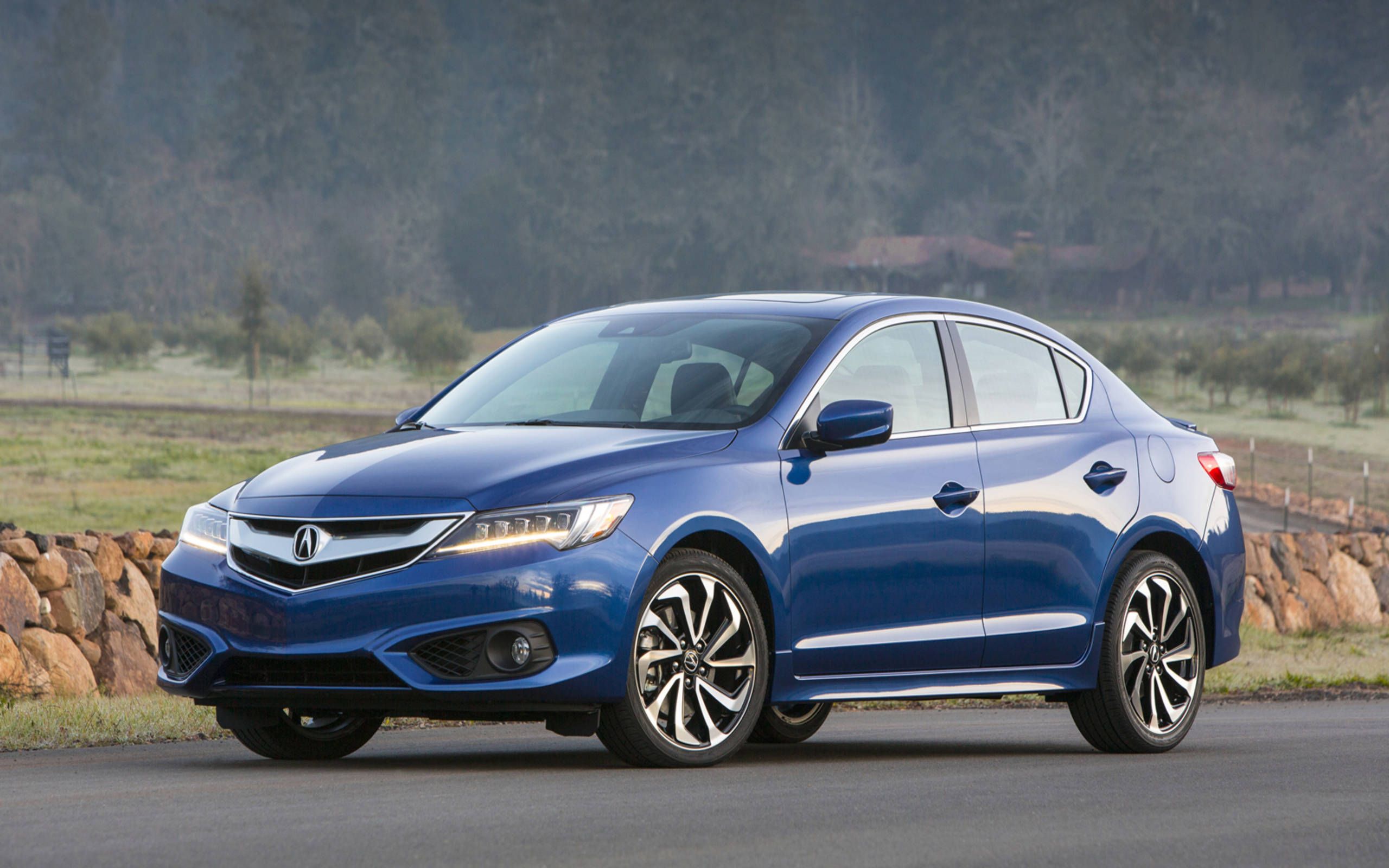 2017 Acura ILX review: Smoothed-out styling and a smooth dual clutch
