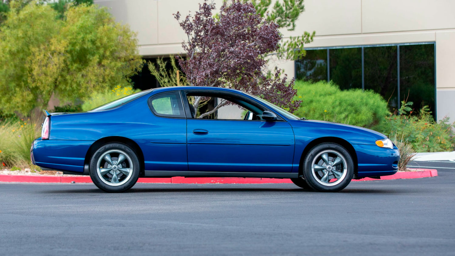 Like-New 2003 Chevy Monte Carlo LS Headed To Arizona Auction