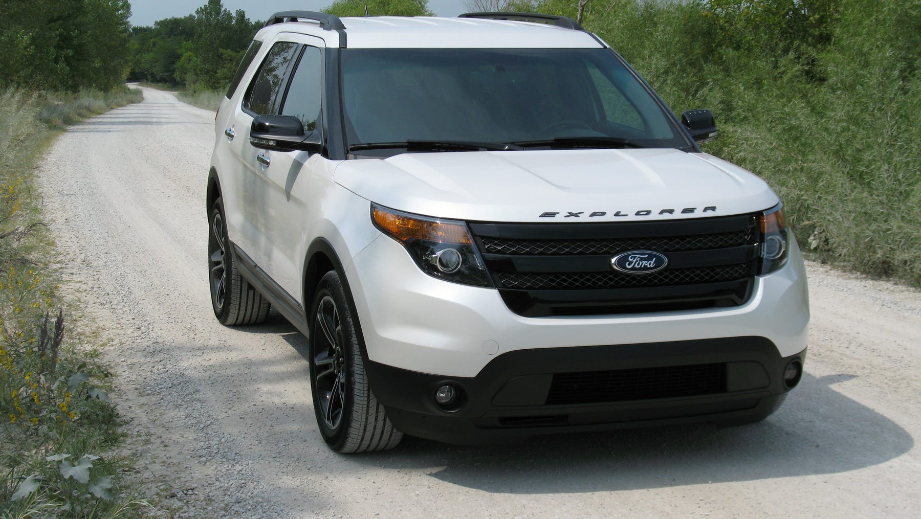 Modern style, capabilities: '14 Ford Explorer Sport SUV