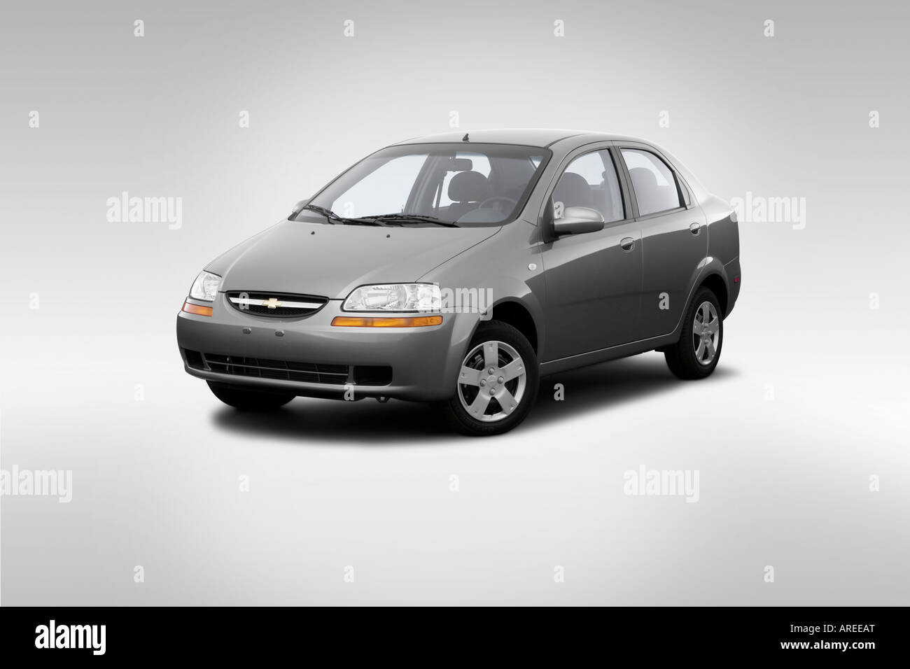 2006 Chevrolet Aveo SV in Gray - Front angle view Stock Photo - Alamy
