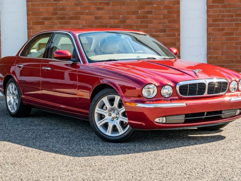 No Reserve: 2004 Jaguar XJ8 for sale on BaT Auctions - sold for $12,033 on  September 2, 2022 (Lot #83,322) | Bring a Trailer