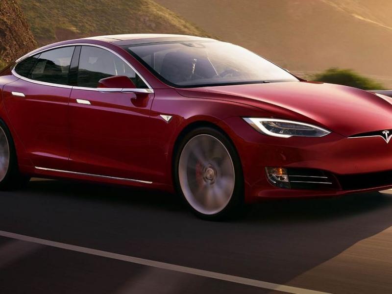 2020 Tesla Model S Review, Pricing, and Specs