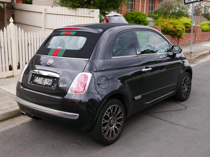 File:2013 Fiat 500C by Gucci convertible (2015-05-29) 02.jpg - Wikimedia  Commons
