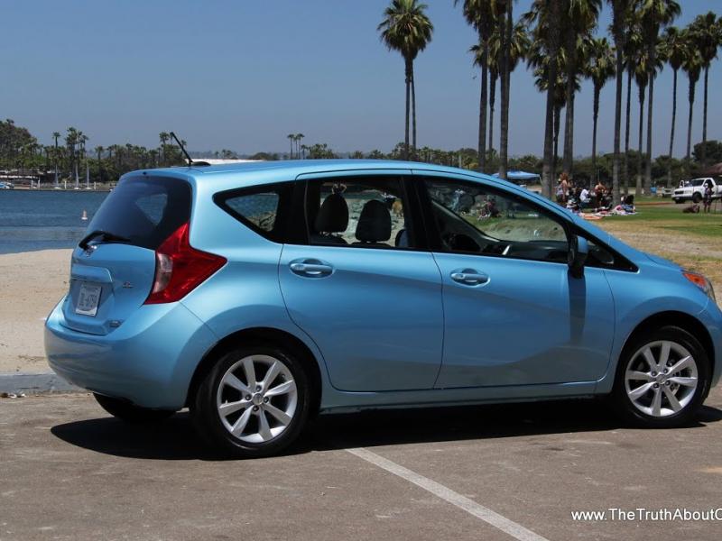 2014 Nissan Versa Note Hatchback Review and Road Test - YouTube