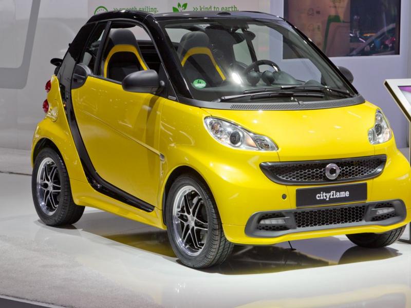 2013 Smart Fortwo Cityflame Photos and Info &#8211; News &#8211; Car and  Driver