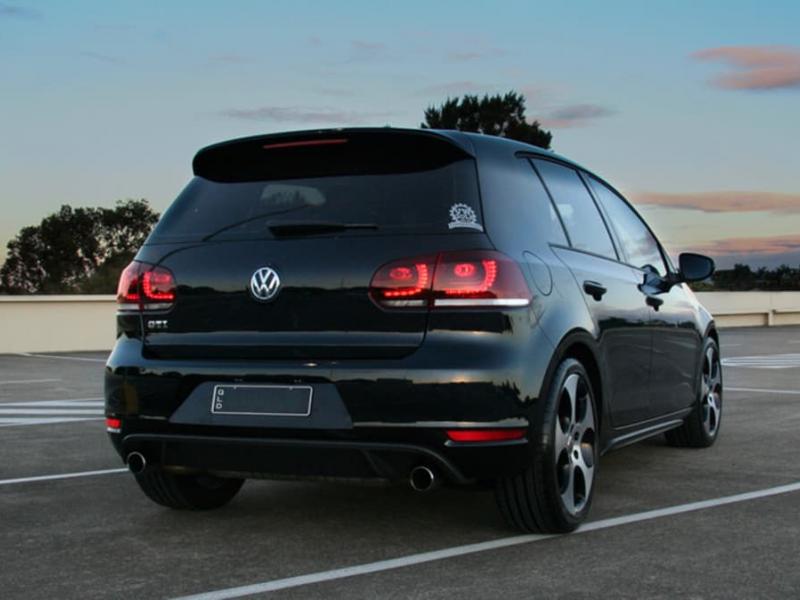 2012 Volkswagen Golf Review - Drive