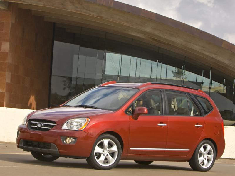 2007-10 Kia Rondo | Consumer Guide Auto
