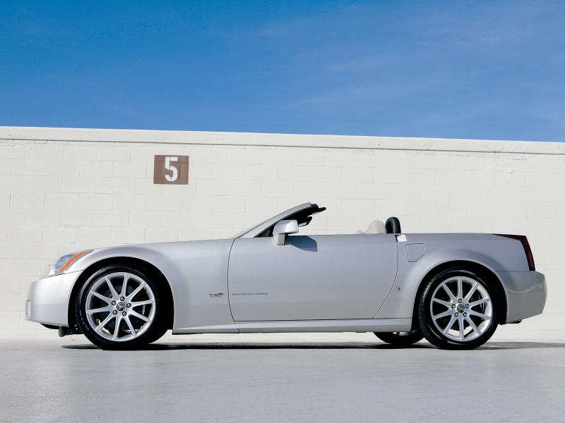 Tested: 2006 Cadillac XLR-V Leverages Sophisticated Performance