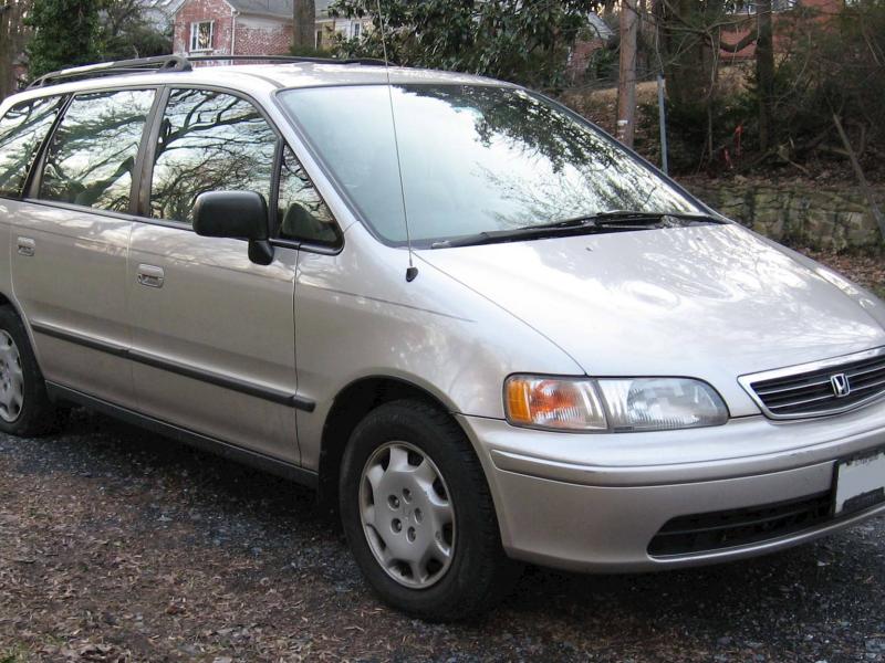 1997 Honda Odyssey EX - Passenger Minivan 2.2L auto