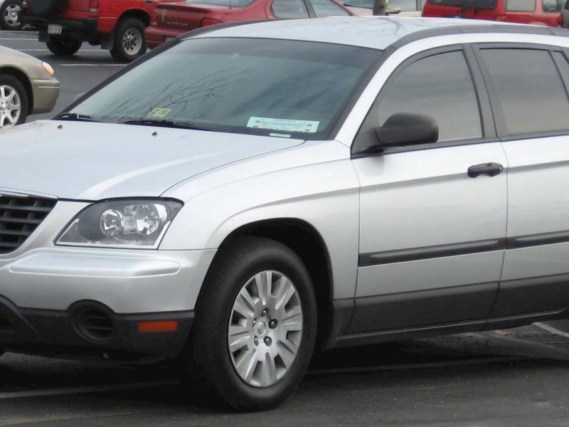 2005 Chrysler Pacifica Touring - Wagon 3.5L V6 AWD auto