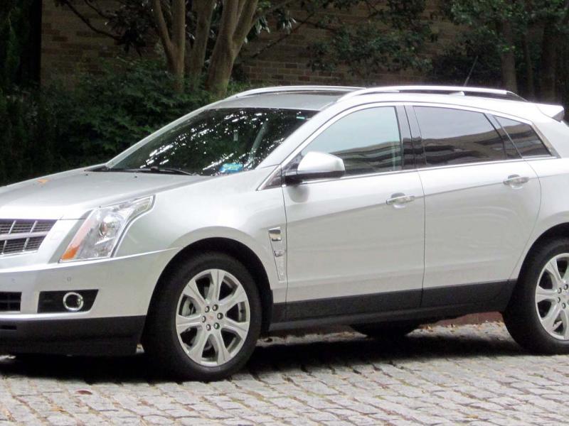 Cadillac SRX - Wikipedia