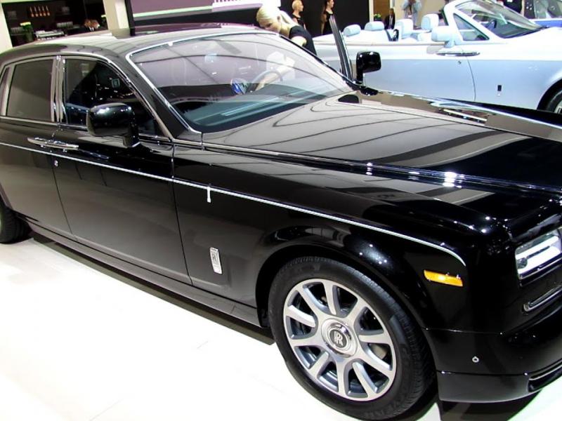 2012 Rolls-Royce Phantom - Exterior and Interior Walkaround - 2012 Paris  Auto Show - YouTube
