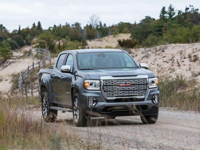 Comparing The 2021 GMC Canyon Advanced Safety Features | GM Authority