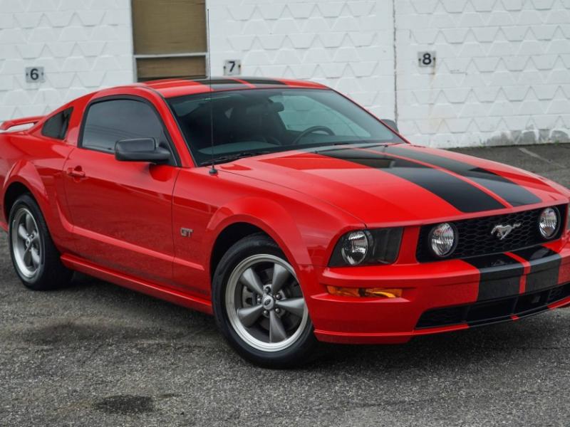 9k-Mile 2006 Ford Mustang GT Coupe 5-Speed for sale on BaT Auctions - sold  for $20,100 on August 7, 2021 (Lot #52,685) | Bring a Trailer