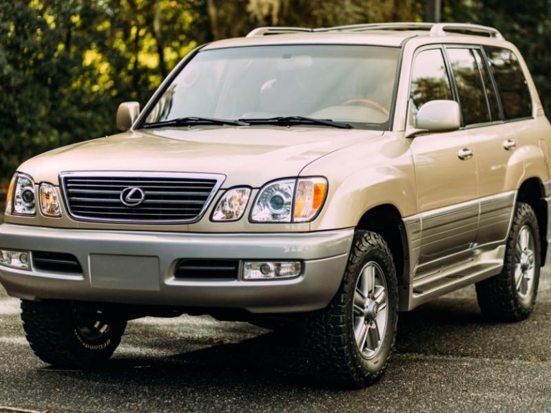 No Reserve: 2001 Lexus LX470 for sale on BaT Auctions - sold for $30,250 on  November 7, 2021 (Lot #59,024) | Bring a Trailer