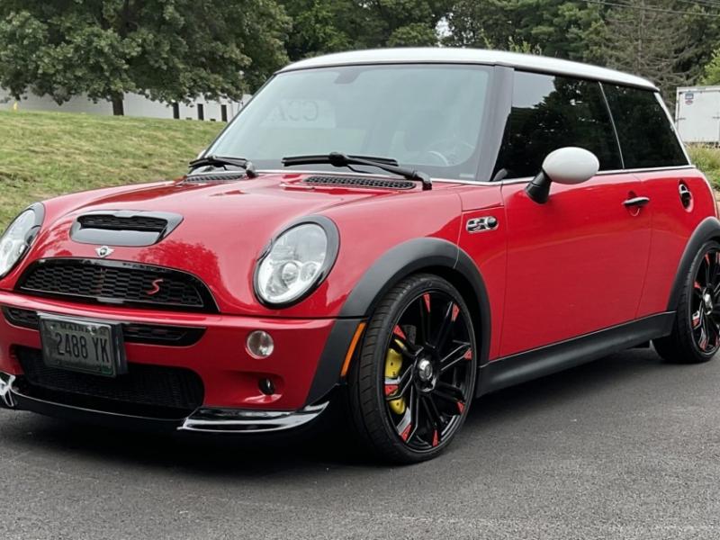 No Reserve: Modified 2003 Mini Cooper S 6-Speed for sale on BaT Auctions -  sold for $10,750 on November 3, 2022 (Lot #89,495) | Bring a Trailer