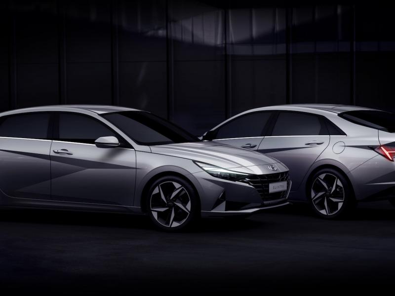 2021 Hyundai Elantra debuts: More tech, hybrid powertrain, roomier interior