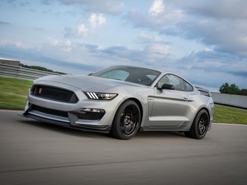 2020 Ford Mustang Shelby GT350 Review, Pricing, and Specs
