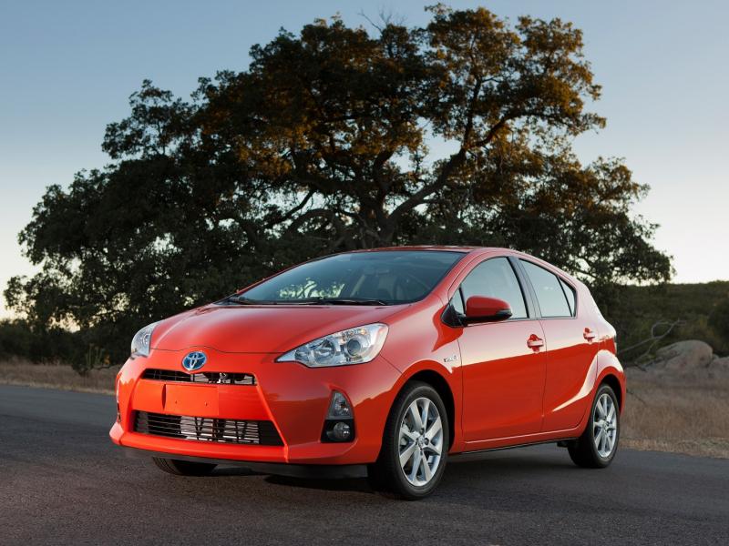 2014 Toyota Prius C Review, Ratings, Specs, Prices, and Photos - The Car  Connection