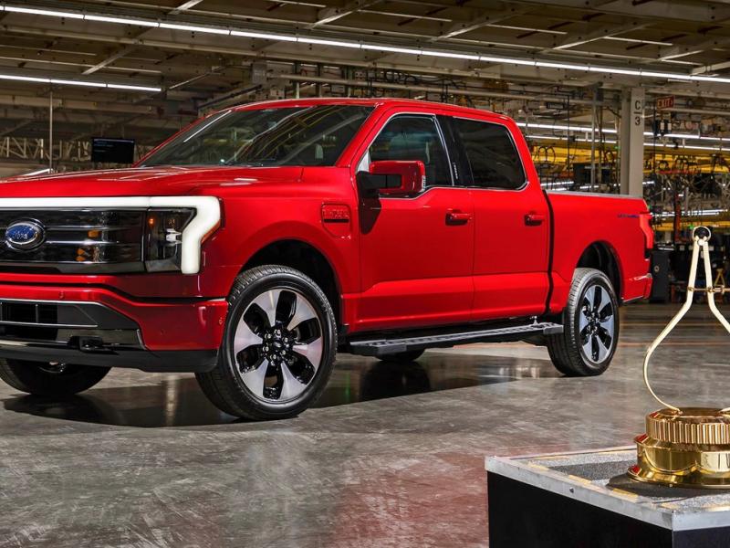 The Ford F-150 Lightning Is the 2023 MotorTrend Truck of the Year