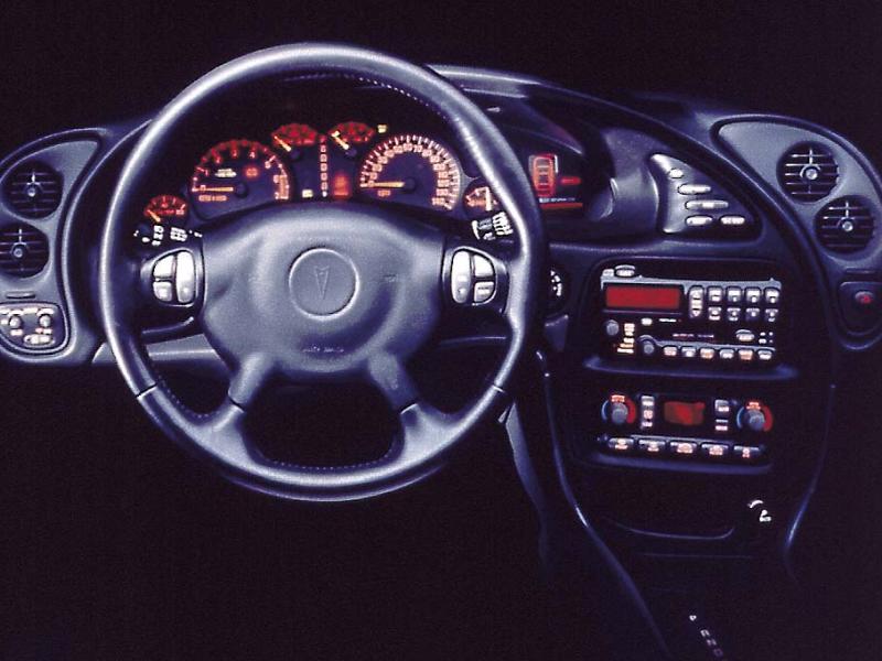 2000-05 Pontiac Bonneville | Consumer Guide Auto