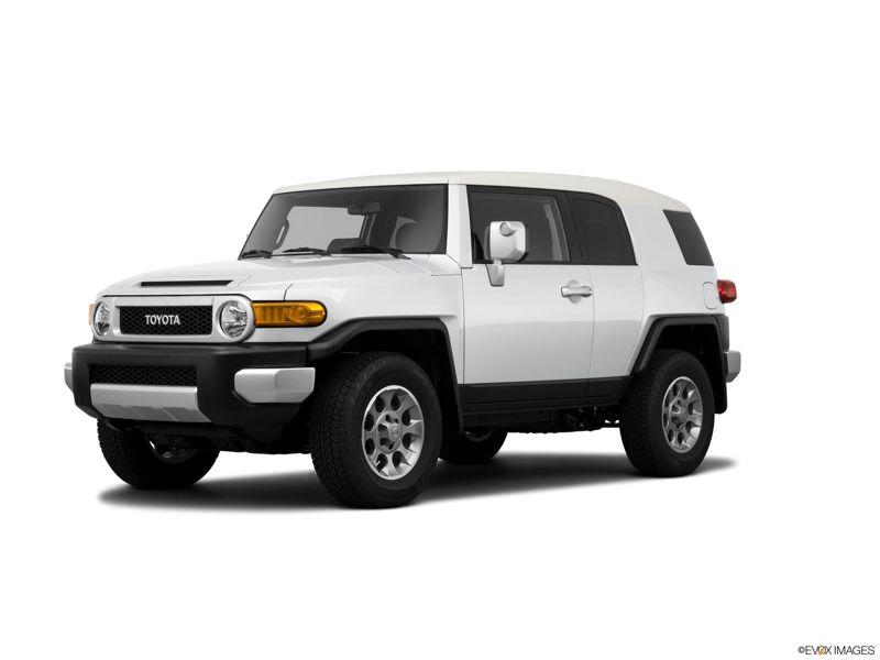 2011 Toyota FJ Cruiser Research, Photos, Specs and Expertise | CarMax