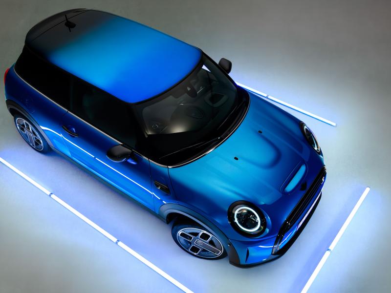 2022 Mini Cooper Electric Review, Pricing, and Specs