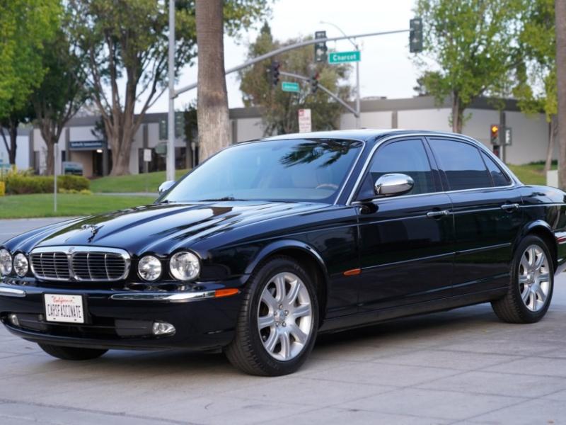 No Reserve: 45k-Mile 2004 Jaguar Vanden Plas for sale on BaT Auctions -  sold for $14,250 on May 27, 2022 (Lot #74,545) | Bring a Trailer