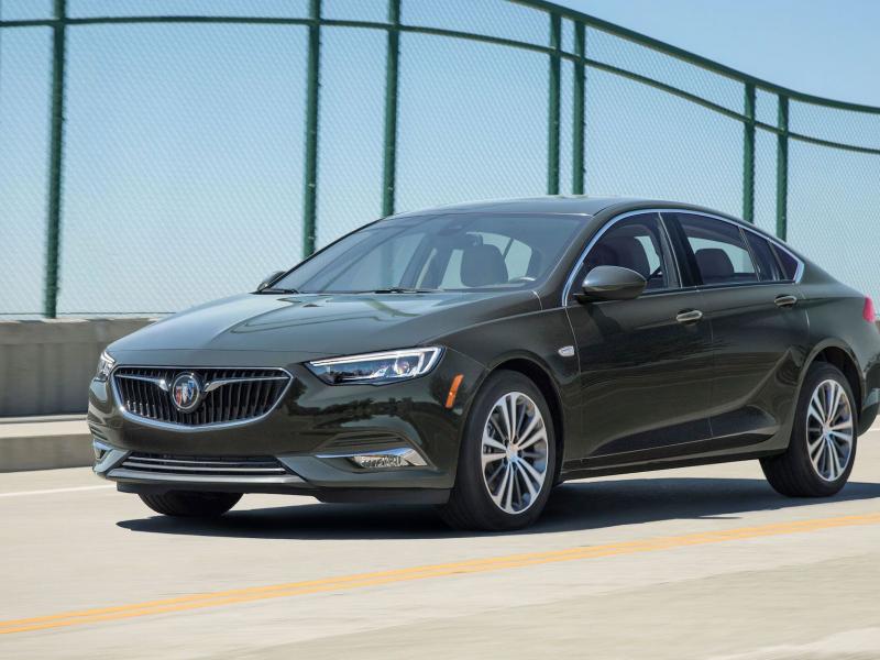 2020 Buick Regal Sportback Review, Pricing, and Specs