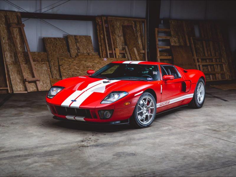 RM Sothebys Offers An All-Options 2006 Ford GT With Only 11 Miles In  Online-Only Auction