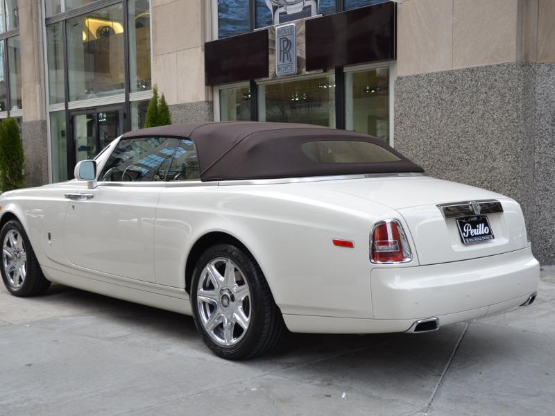 For sale : 2015 Rolls-Royce Phantom Drophead Coupe - Chicago Exotic Car  Dealer - United States - For sale on LuxuryPulse.