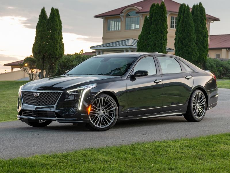 Cadillac Spotlights, Guides, Featured Reviews - BestCarsGuide.com