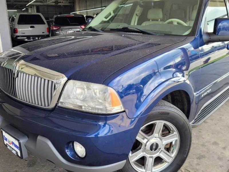 At $4,995, Is This 2004 Lincoln Aviator A Bargain Luxury SUV?