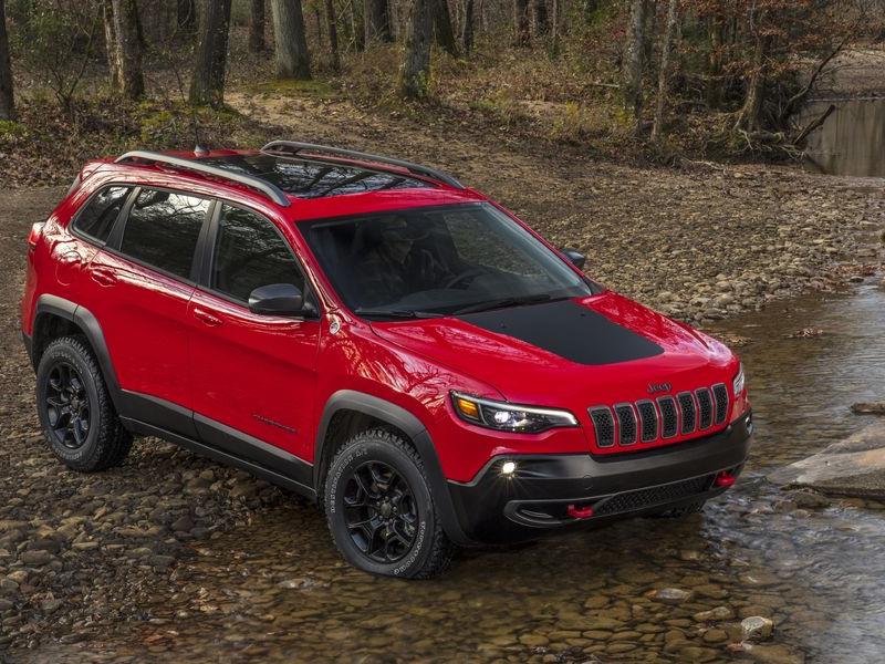2021 Jeep Cherokee Review, Pricing, and Specs
