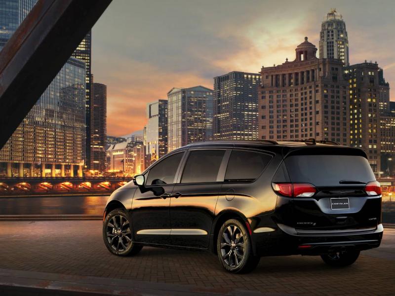 Here's What's New on the 2020 Chrysler Pacifica | Cars.com